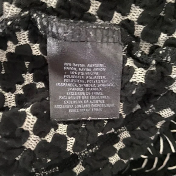 5/$25! Anthropologie postmark black & white textured knit top size x small - Picture 7 of 8